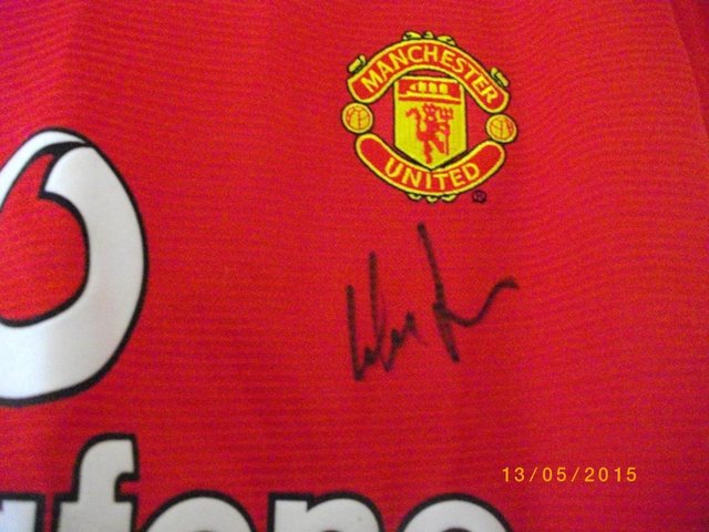 Preview of the first image of MANCHESTER UNITED WES BROWN Autographed Shirt.