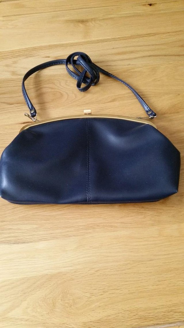 Preview of the first image of Ladies handbags.