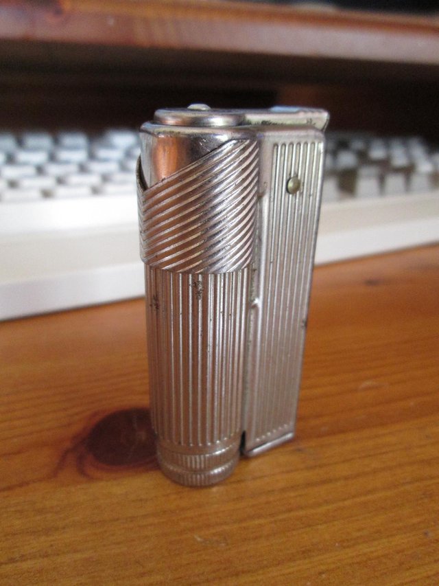 Image 2 of Boss Extra Petroleum Lighter