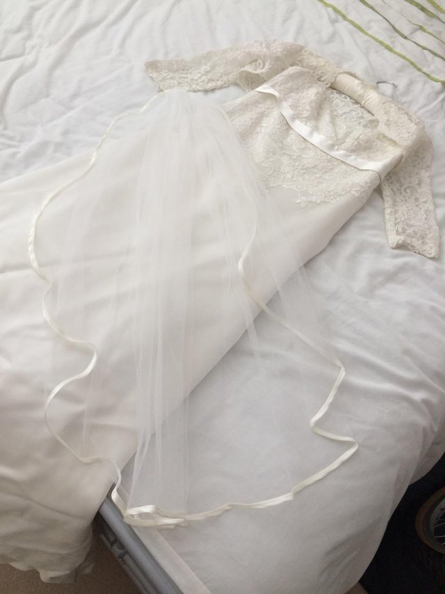 Image 3 of Gorgeous Ana Cristache Ivory Satin Wedding Dress for sale
