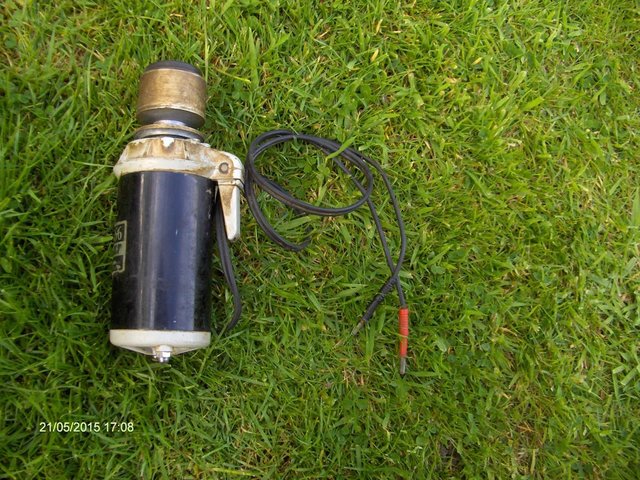 Preview of the first image of Model engine starter 12 Volt - excellent condition..
