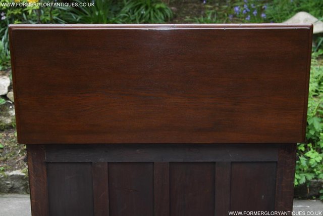 Image 25 of A TITCHMARSH & GOODWIN CARVED OAK BLANKET TOY BOX RUG CHEST
