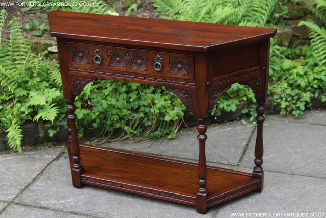 Image 11 of AN OLD CHARM TUDOR OAK HALL CANTED CONSOLE LAMP PHONE TABLE