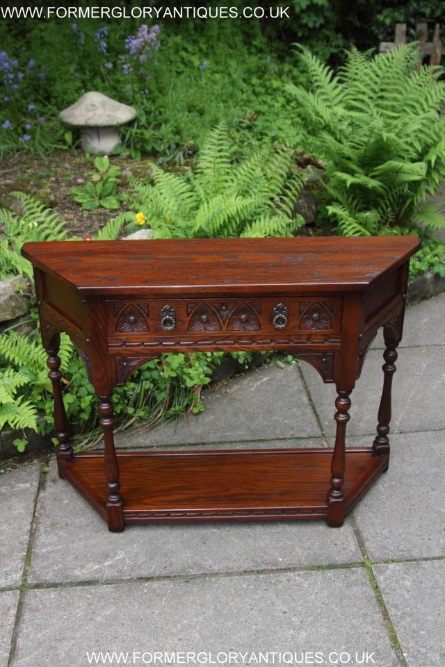 Image 15 of AN OLD CHARM TUDOR OAK HALL CANTED CONSOLE LAMP PHONE TABLE