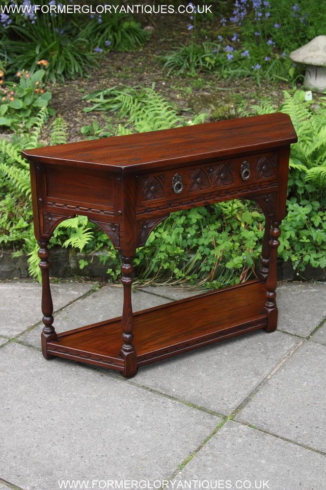 Image 18 of AN OLD CHARM TUDOR OAK HALL CANTED CONSOLE LAMP PHONE TABLE