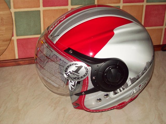 Preview of the first image of motor bike helmet.