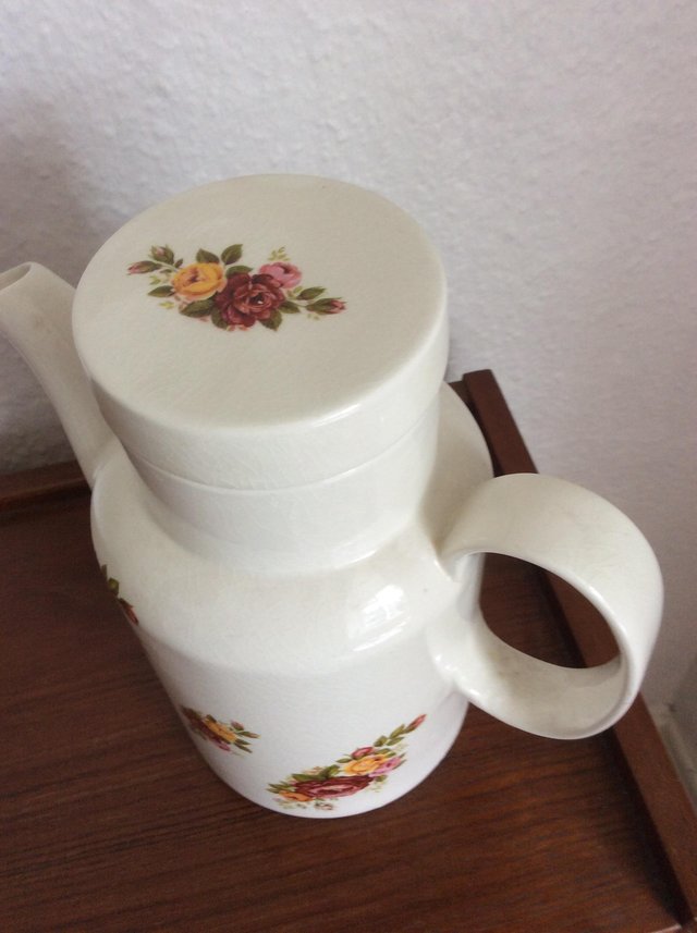 Image 2 of Vintage coffee pot