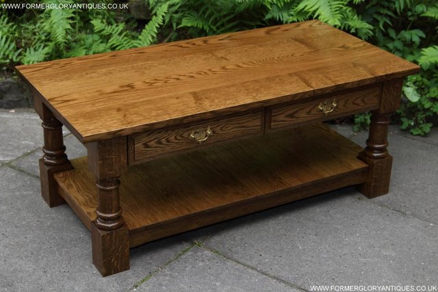 Image 3 of A TITCHMARSH GOODWIN STYLE TWO DRAWER COFFEE TABLE STAND