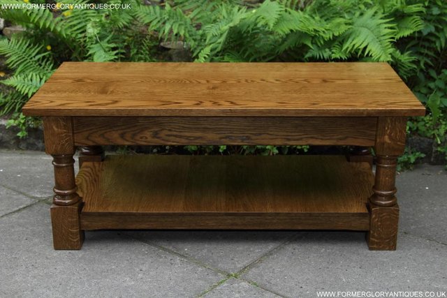 Image 6 of A TITCHMARSH GOODWIN STYLE TWO DRAWER COFFEE TABLE STAND