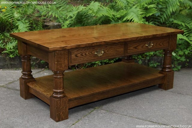 Image 13 of A TITCHMARSH GOODWIN STYLE TWO DRAWER COFFEE TABLE STAND