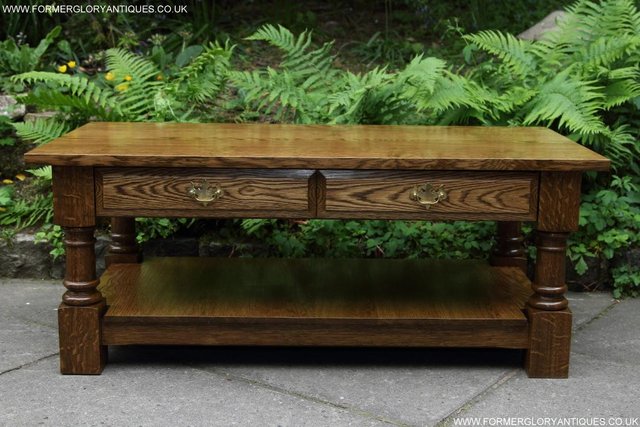 Image 15 of A TITCHMARSH GOODWIN STYLE TWO DRAWER COFFEE TABLE STAND