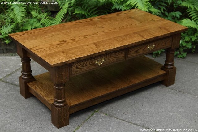 Image 24 of A TITCHMARSH GOODWIN STYLE TWO DRAWER COFFEE TABLE STAND
