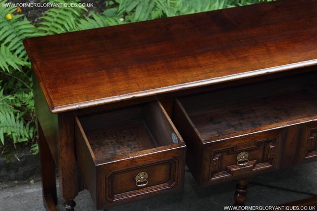 Image 14 of TITCHMARSH AND GOODWIN OAK DRESSER BASE SIDEBOARD HALL TABLE