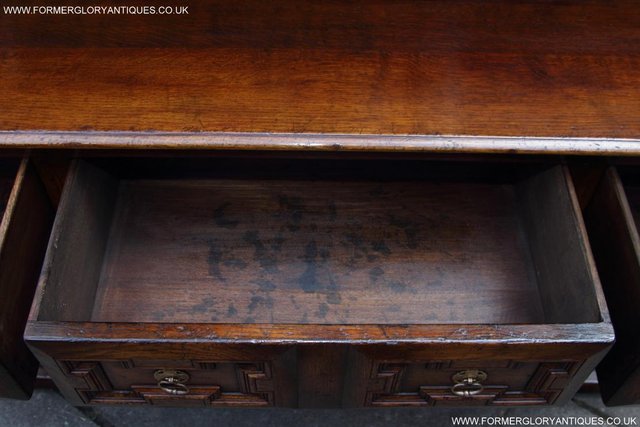 Image 46 of TITCHMARSH AND GOODWIN OAK DRESSER BASE SIDEBOARD HALL TABLE