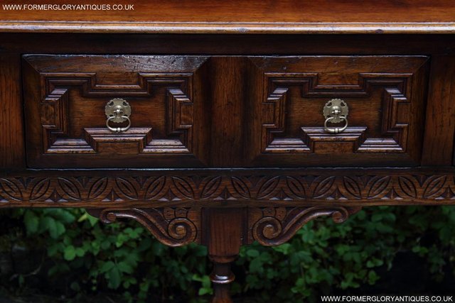 Image 50 of TITCHMARSH AND GOODWIN OAK DRESSER BASE SIDEBOARD HALL TABLE