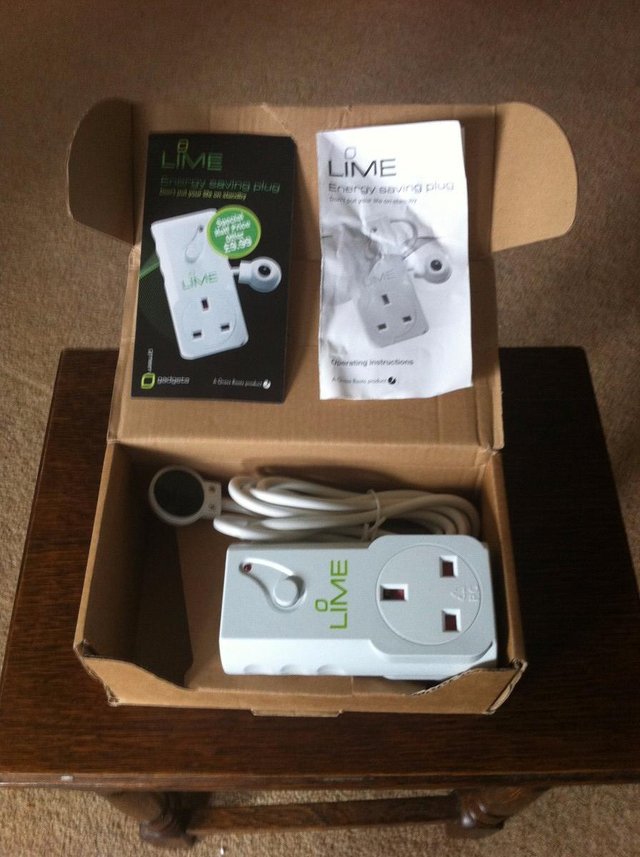 Image 2 of Lime Energy Saving Plug