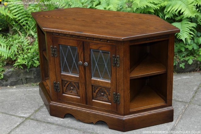 Image 3 of AN OLD CHARM LIGHT OAK HI FI DVD CD TV STAND TABLE CABINET