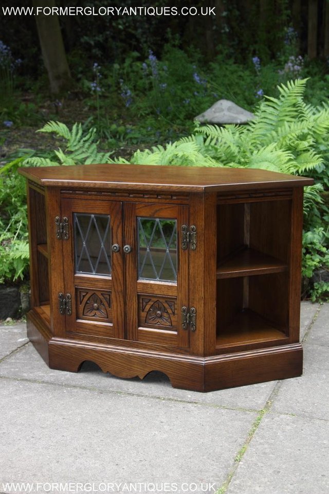 Image 17 of AN OLD CHARM LIGHT OAK HI FI DVD CD TV STAND TABLE CABINET