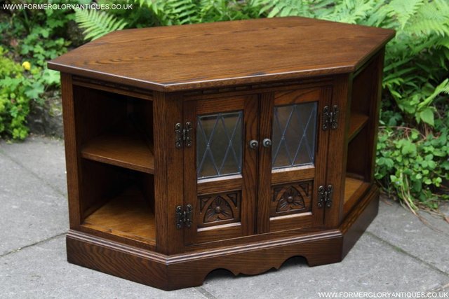 Image 39 of AN OLD CHARM LIGHT OAK HI FI DVD CD TV STAND TABLE CABINET