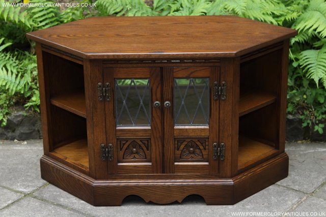 Image 41 of AN OLD CHARM LIGHT OAK HI FI DVD CD TV STAND TABLE CABINET