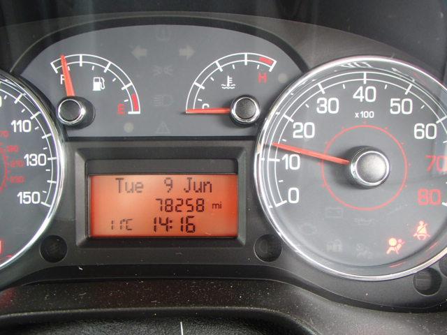 Preview of the first image of FIAT GRANGE PUNTO 1.4 16 VALVE TURBO T-JET NEAR PERFECT LOW.
