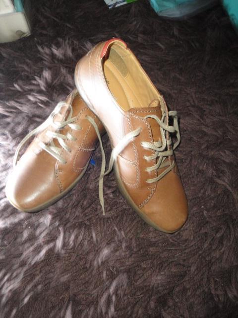 Image 2 of New Clarks Brown LaceUp  SoftSole Trainer-type Shoes.