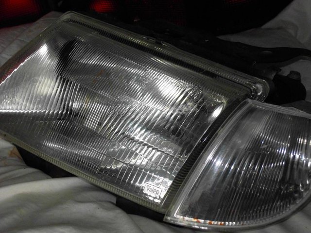 Image 2 of Citroen Saxofront headlight rear light pods and other item