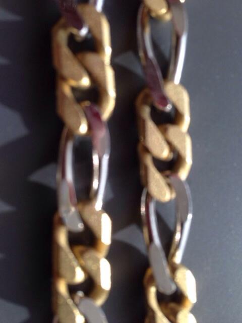Preview of the first image of New Unisex yellow & white metal chain necklace..