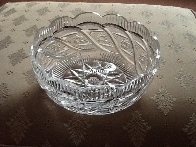 Image 2 of Waterford Crystal Fruit Bowl