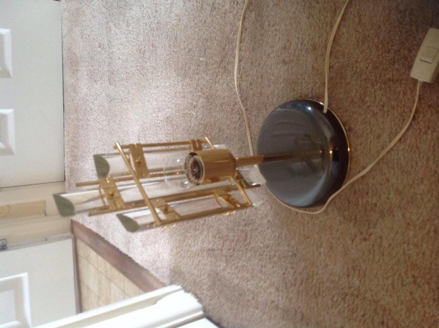 Image 2 of Italian designed lamp,