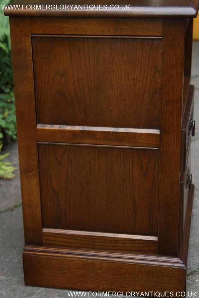 Image 27 of OLD CHARM LIGHT OAK BEDSIDE CABINETS TABLES CUPBOARD DRAWERS