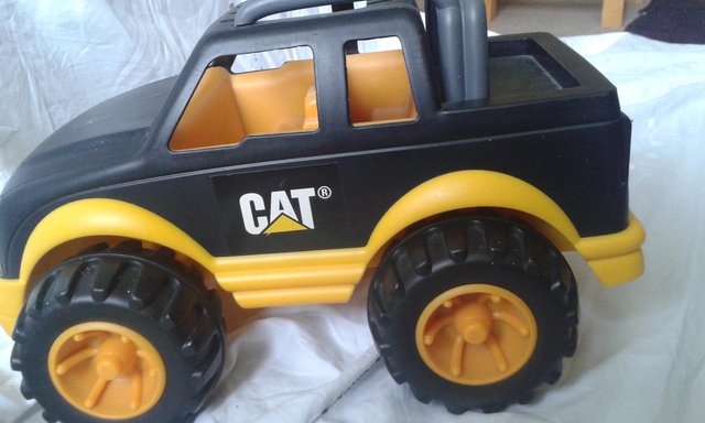 Image 2 of Toy car