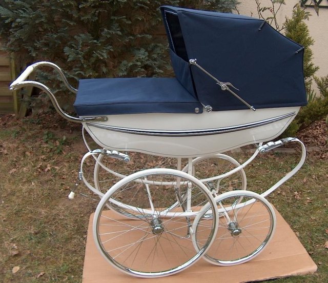 Preview of the first image of SILVER CROSS WILSON SILVERSHADOW COACHBUILT PRAM RESTORD new.