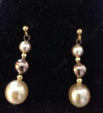 Image 2 of Pretty pearl drop earrings
