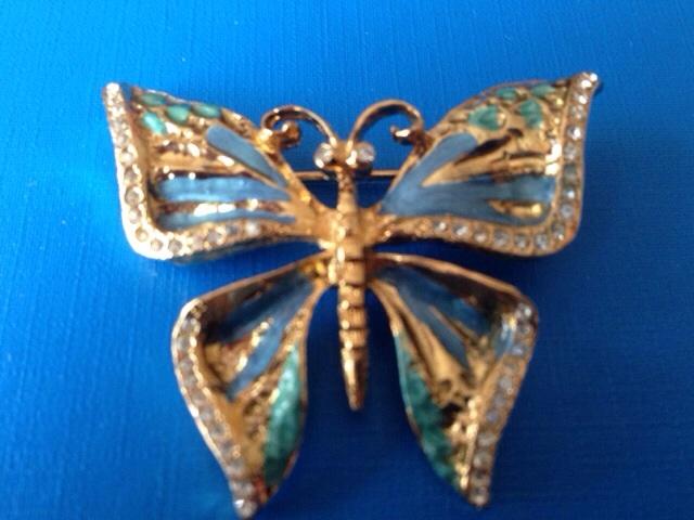 Preview of the first image of New Exquisite butterfly brooch.