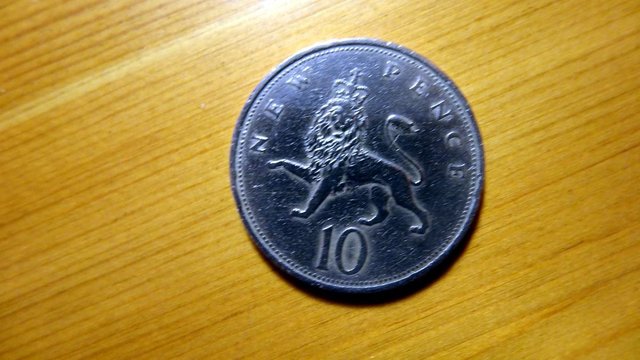Preview of the first image of 1968 New 10 pence Coin.