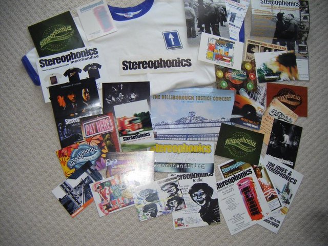 Preview of the first image of Stereophonics Memorabilia.