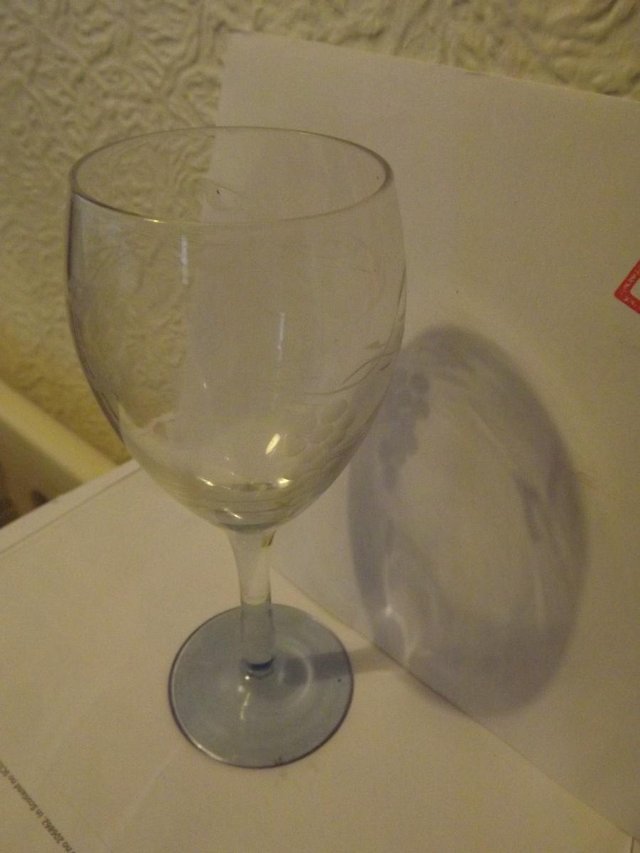Preview of the first image of Wine glasses (5).