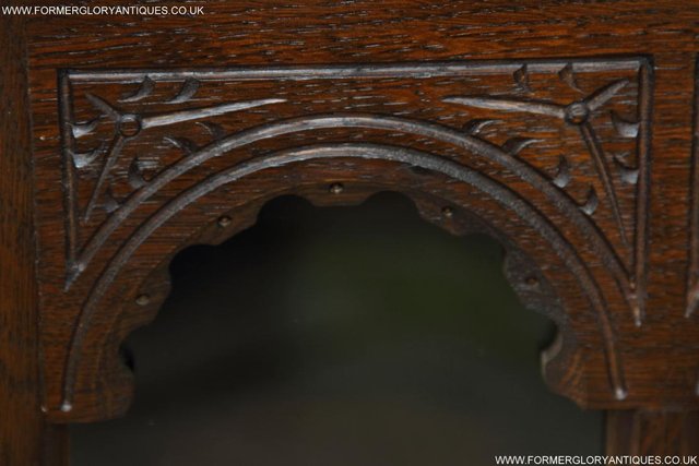 Image 27 of AN OLDE COURT CHARM OAK TV HI FI DVD CD STAND CABINET TABLE