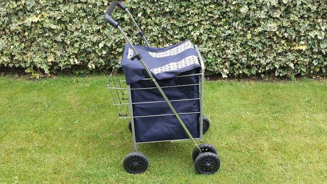 Image 2 of Lightweight Marketeer Shopping Trolley