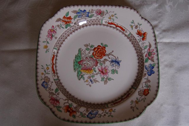 Image 5 of Beautiful Chinese Rose China by Spode, part set of 36 items