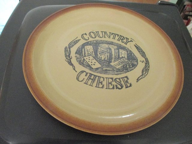 Preview of the first image of COUNTRY COOKING CHEESE PLATE.