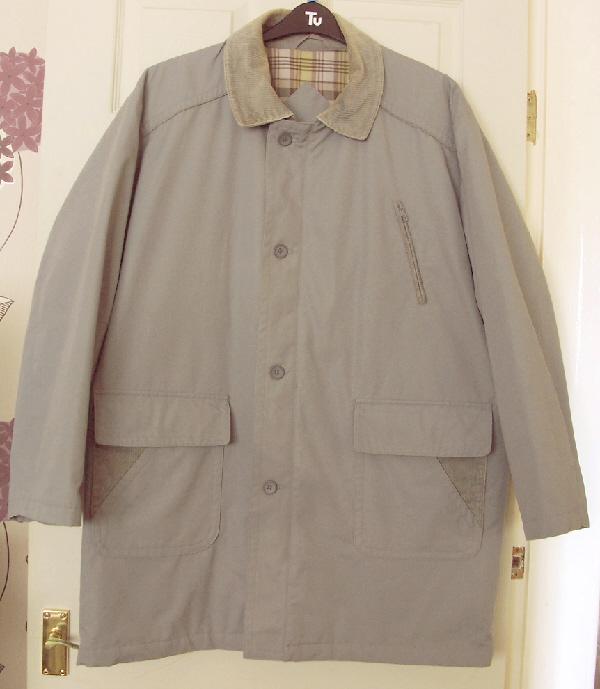 Preview of the first image of Mens 1960's Rare Vintage Raincoat By Swallow - Sz 46  B7.