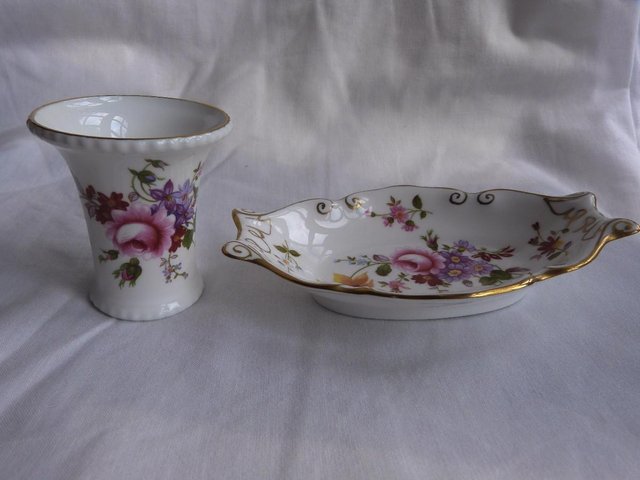 Preview of the first image of Crown Derby Posies Trinket Dish & Miniature Vase.