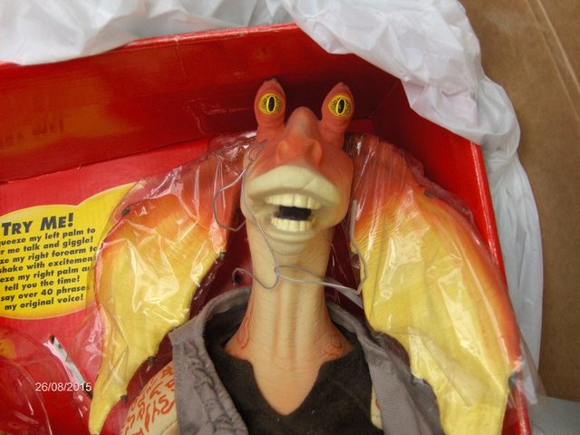 Preview of the first image of jar jar binks.