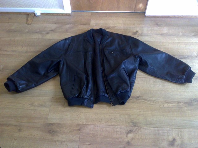 Image 3 of Hornes Mens Leather Bomber Jacket