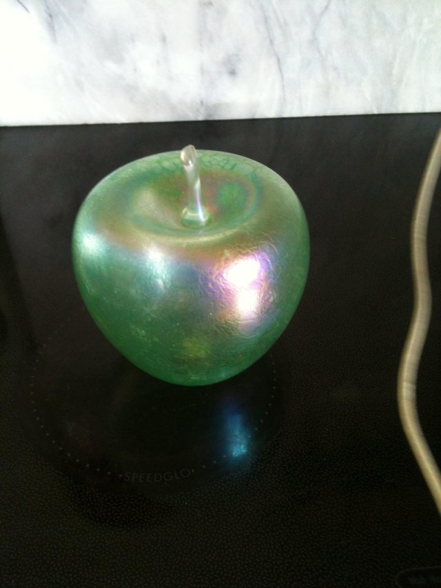 Preview of the first image of original vintage largeJohn Ditchfield glass apple 1983.
