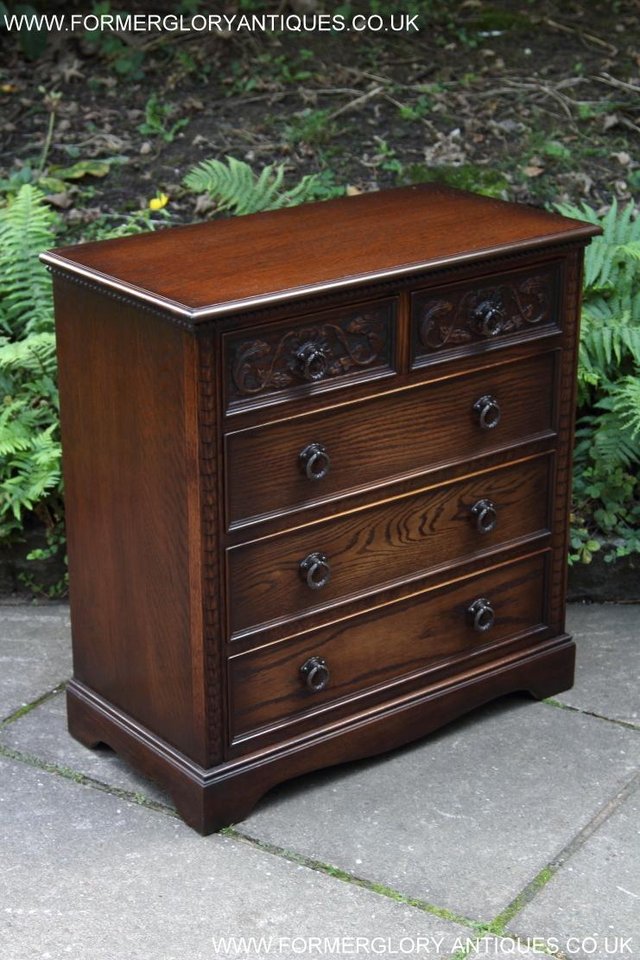 Image 9 of A JAYCEE OLD CHARM OAK CHEST OF DRAWERS SIDEBOARD TV STAND