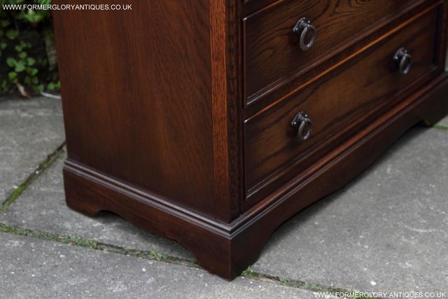 Image 30 of A JAYCEE OLD CHARM OAK CHEST OF DRAWERS SIDEBOARD TV STAND