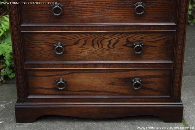 Image 38 of A JAYCEE OLD CHARM OAK CHEST OF DRAWERS SIDEBOARD TV STAND